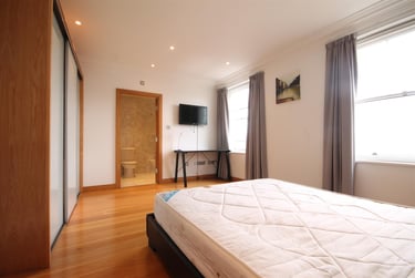 2 bed flat, Murton House, City Centre, Newcastle, NE15JQ - Image 8